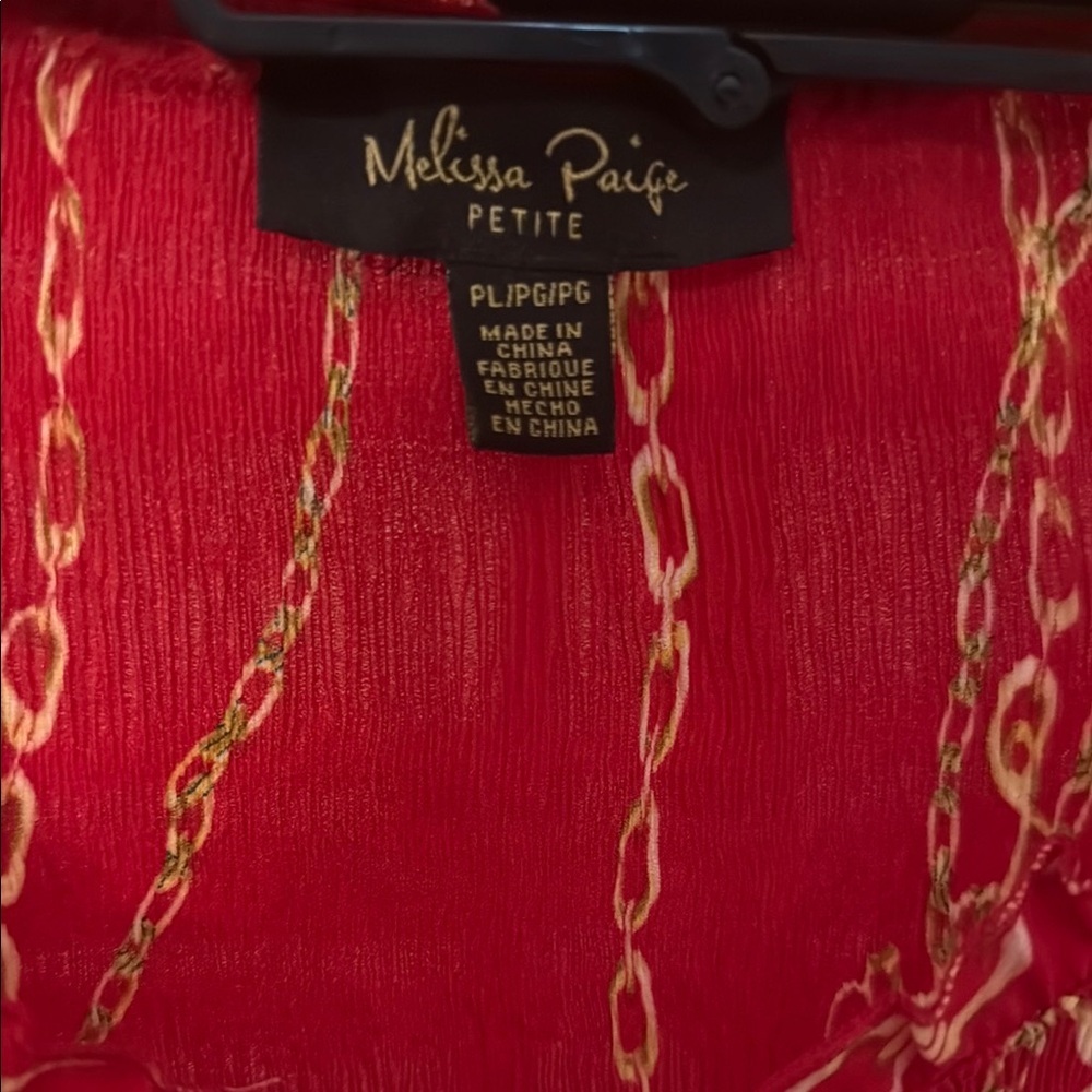 Melissa Paige Red Pleated 3/4 Sleeve Blouse - Picture 2 of 2